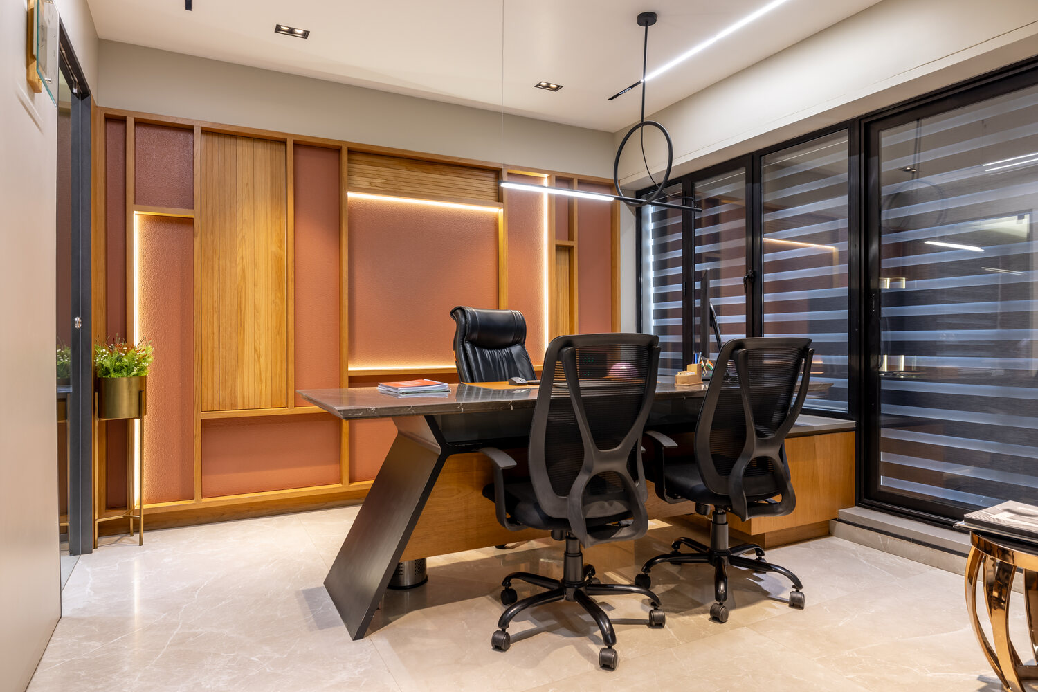 Executive Chamber for Strategic Leadership at Cube Design Studio